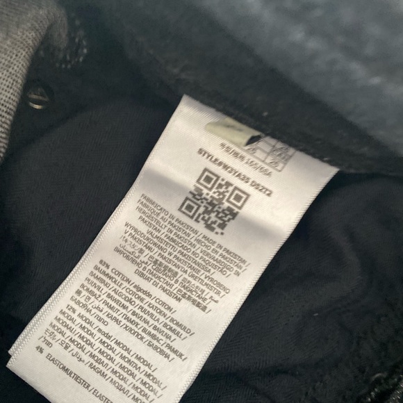 Guess Shape Up Straight Leg - Picture 4 of 11